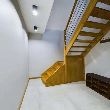 度假居 Apartamentysnu, Dom Na Przedmiesciu