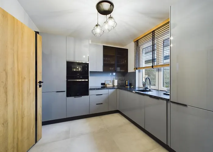 Apartamentysnu, Dom Na Przedmiesciu Радом